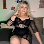 Wollüstige blonde Latina Göttin - TS Elektra. Bild