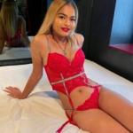 Sarah, blonde Asiamaus. Bild