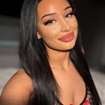 Gina mit heißen Titten will dich verwöhnen. Angebote sie-sucht