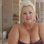 Vollbusige Blondine von 40 Jahren Angebote mature-ladies-ab-40