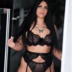 Sexy Alexa - Top Service Bild